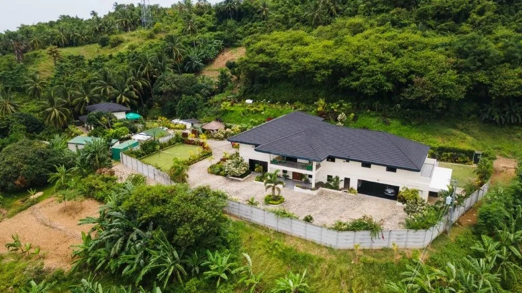 Luxury villa 1115 m2 in Danao of Cebu area, Philippines