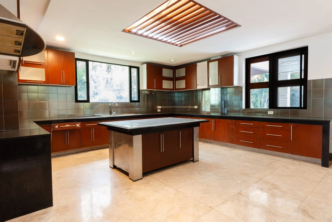 Уникальный дом площадью 1371 м² в городе Макати, Филиппины