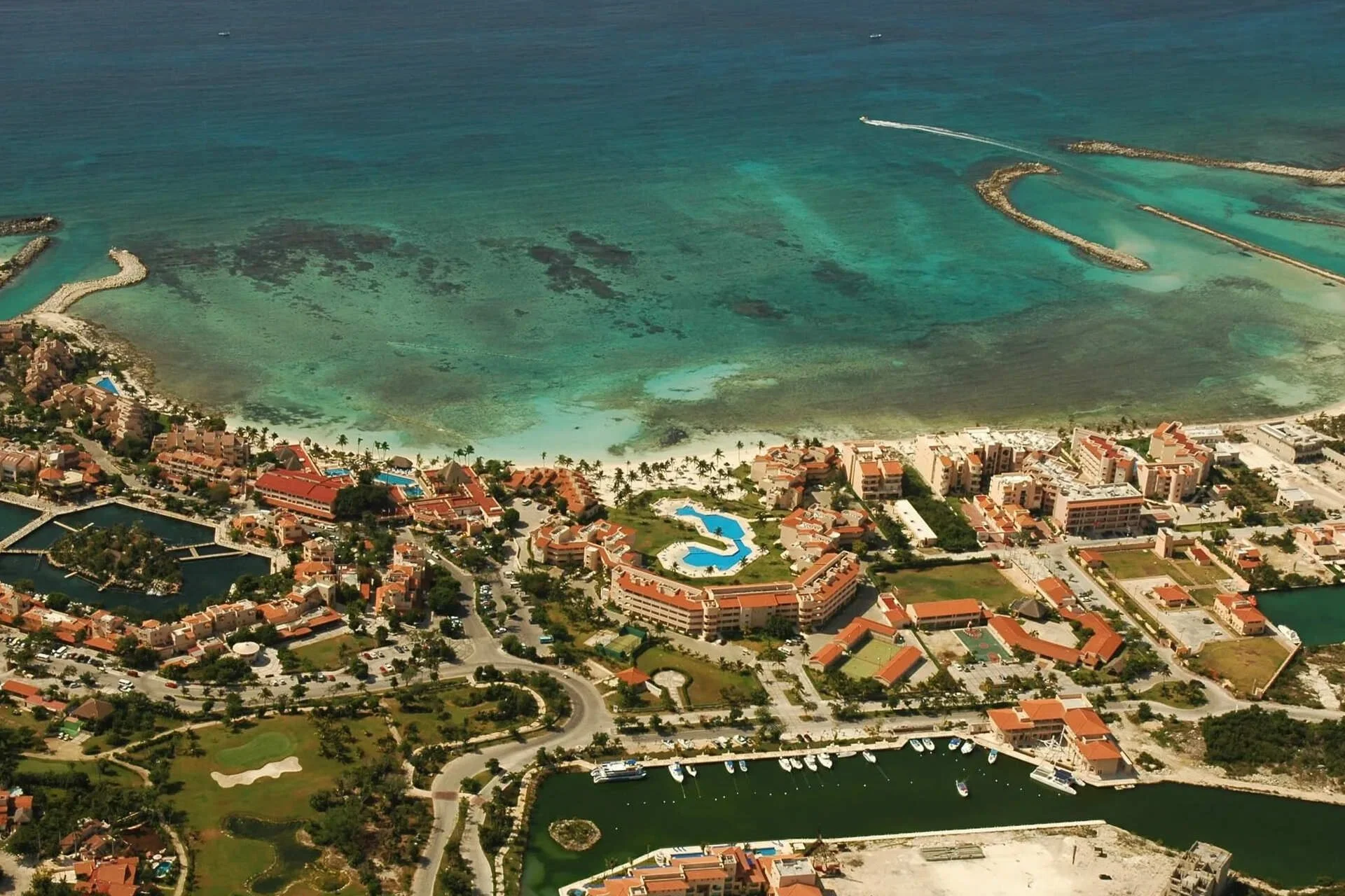 Недвижимость в Пуэрто Авентурас – Глобальные инвестиционные возможности | VelesClub Int.