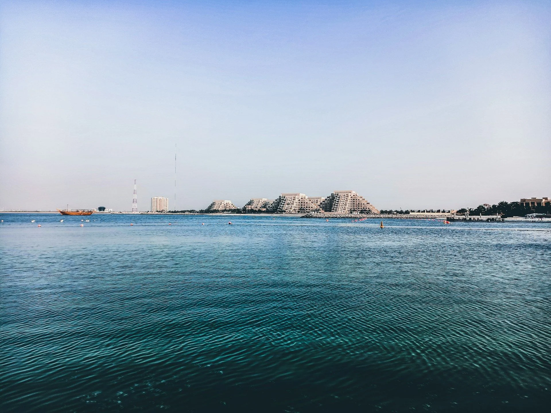 Инвестируйте в недвижимость Рас Аль Хаймы – высокодоходные возможности | VelesClub Int.