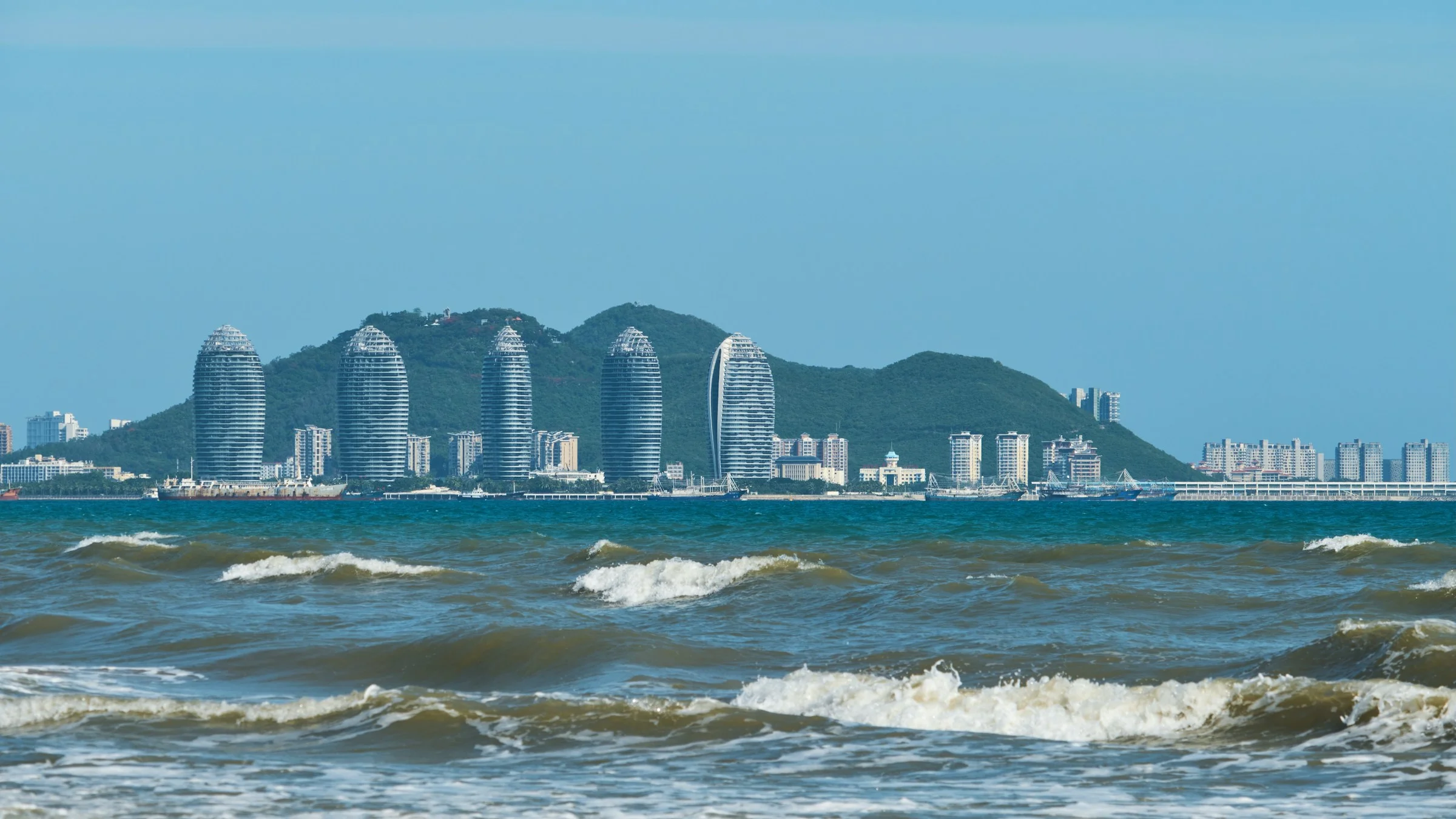 Услуги перевода денежных средств в Санья — надежные платежные каналы | VelesClub Int.