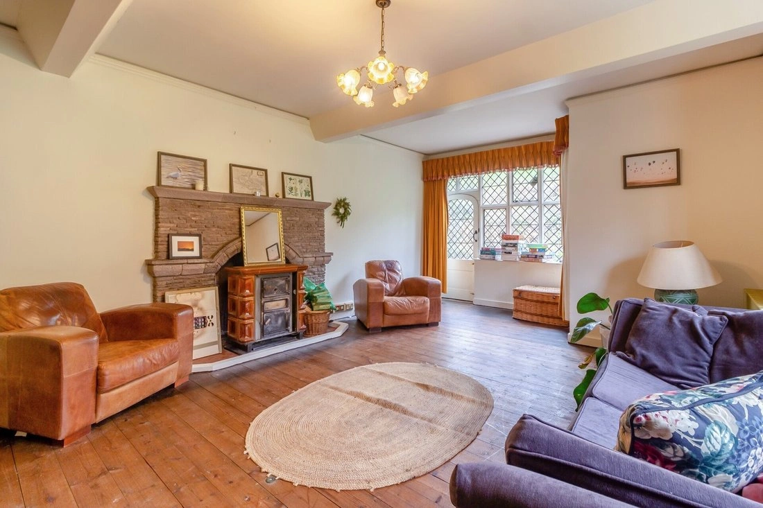 Семейный дом 600 m² в Ньюпорте, Уэльс