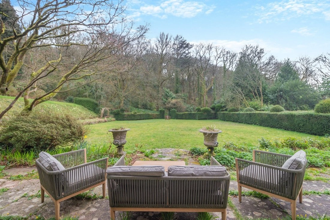 Семейный дом 600 m² в Ньюпорте, Уэльс