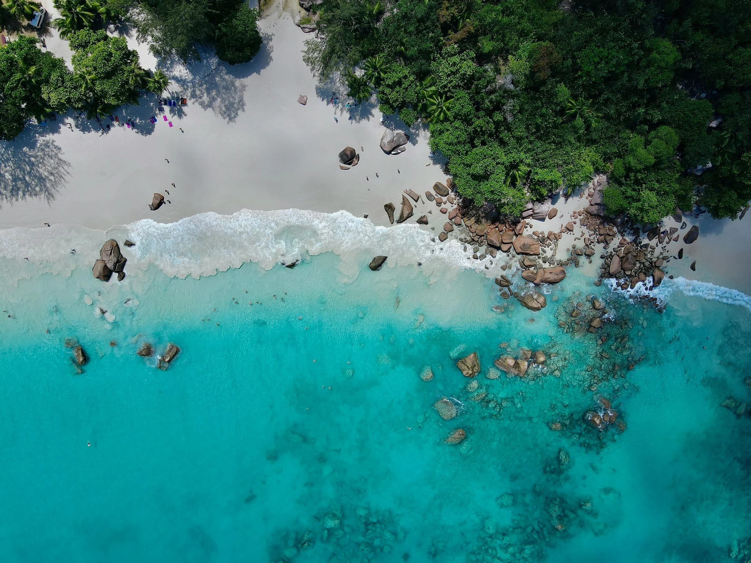 Недвижимость от частного владельца на продажу на пляже Beau Vallon — FSBO | VelesClub Int.