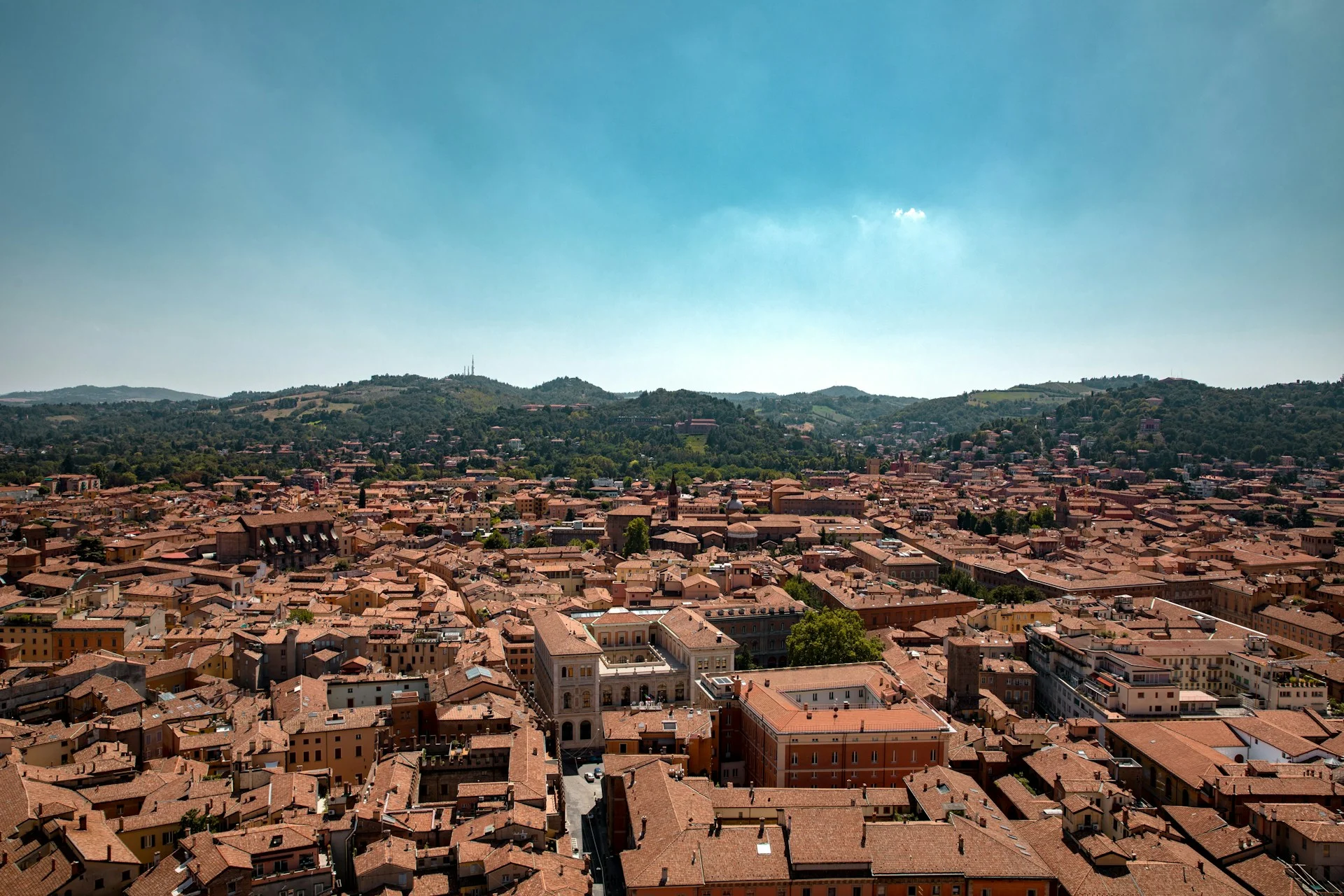 Недвижимость на продажу от частного владельца в Эмилия-Романья — FSBO Homes | VelesClub Int.