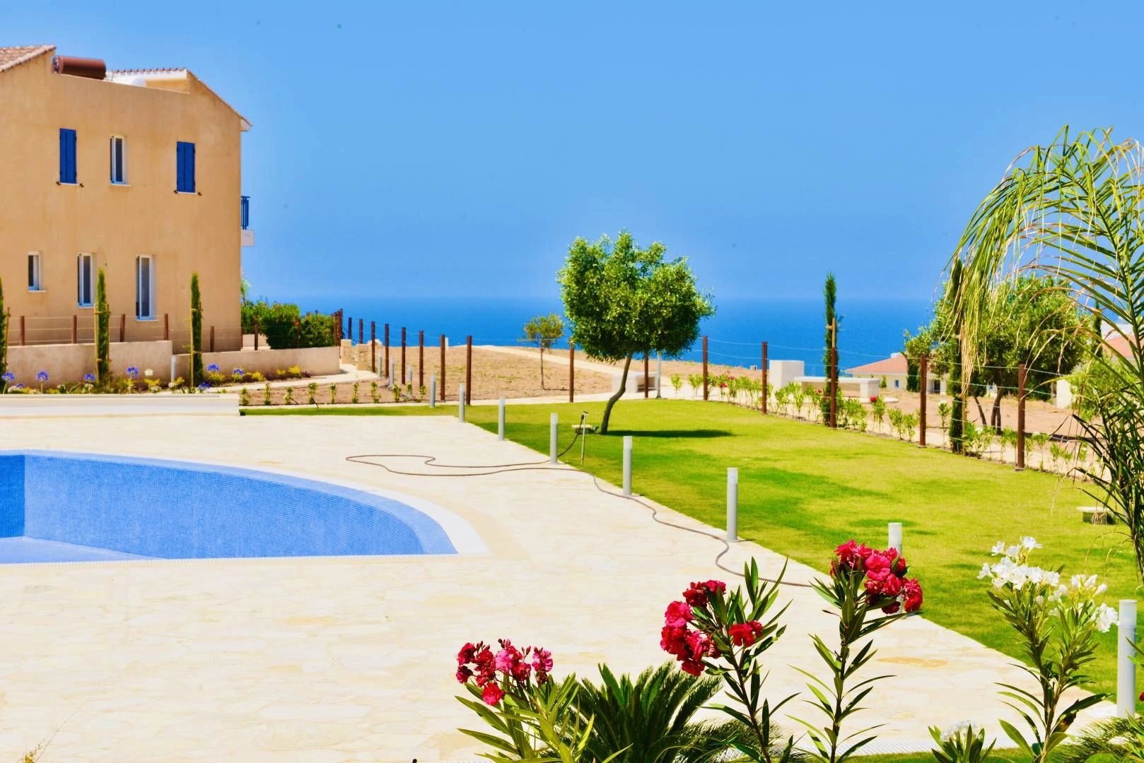 Уникальный жилой курорт на побережье Пафоса на Кипре