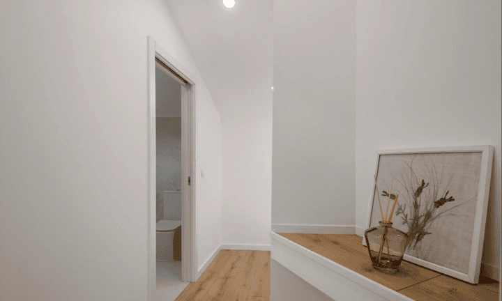 Красивая отремонтированная собственность на серебряном побережье Португалии