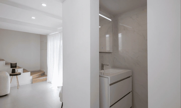 Красивая отремонтированная собственность на серебряном побережье Португалии