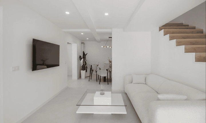 Красивая отремонтированная собственность на серебряном побережье Португалии