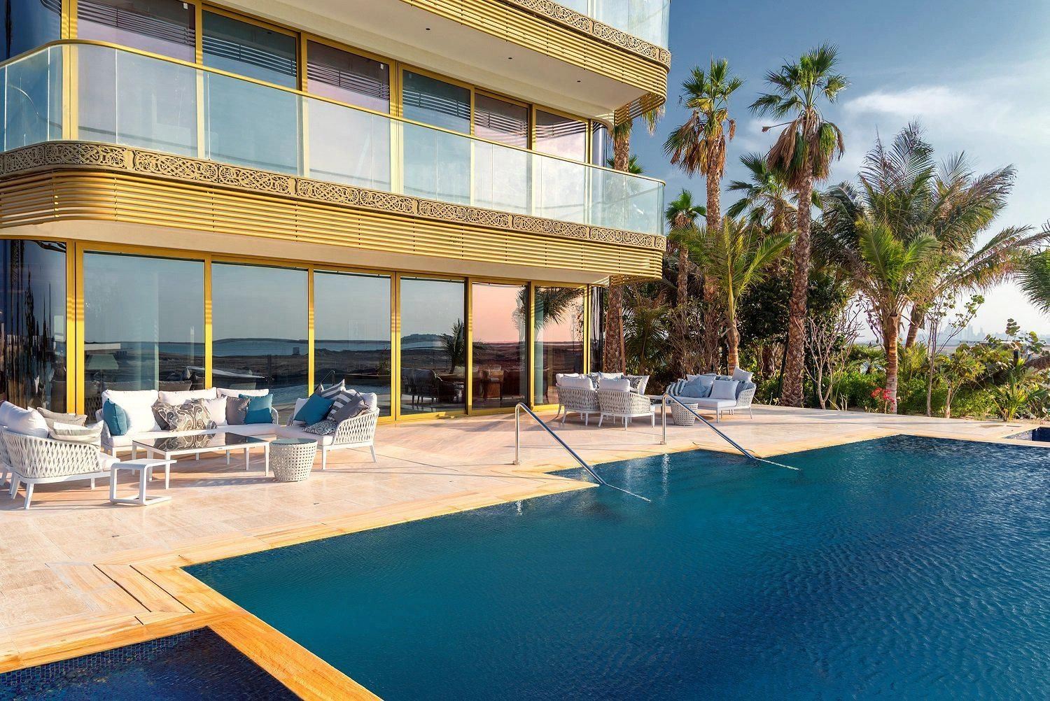 Премиальное жилое и гостиничное развлечение на островах в Дубае