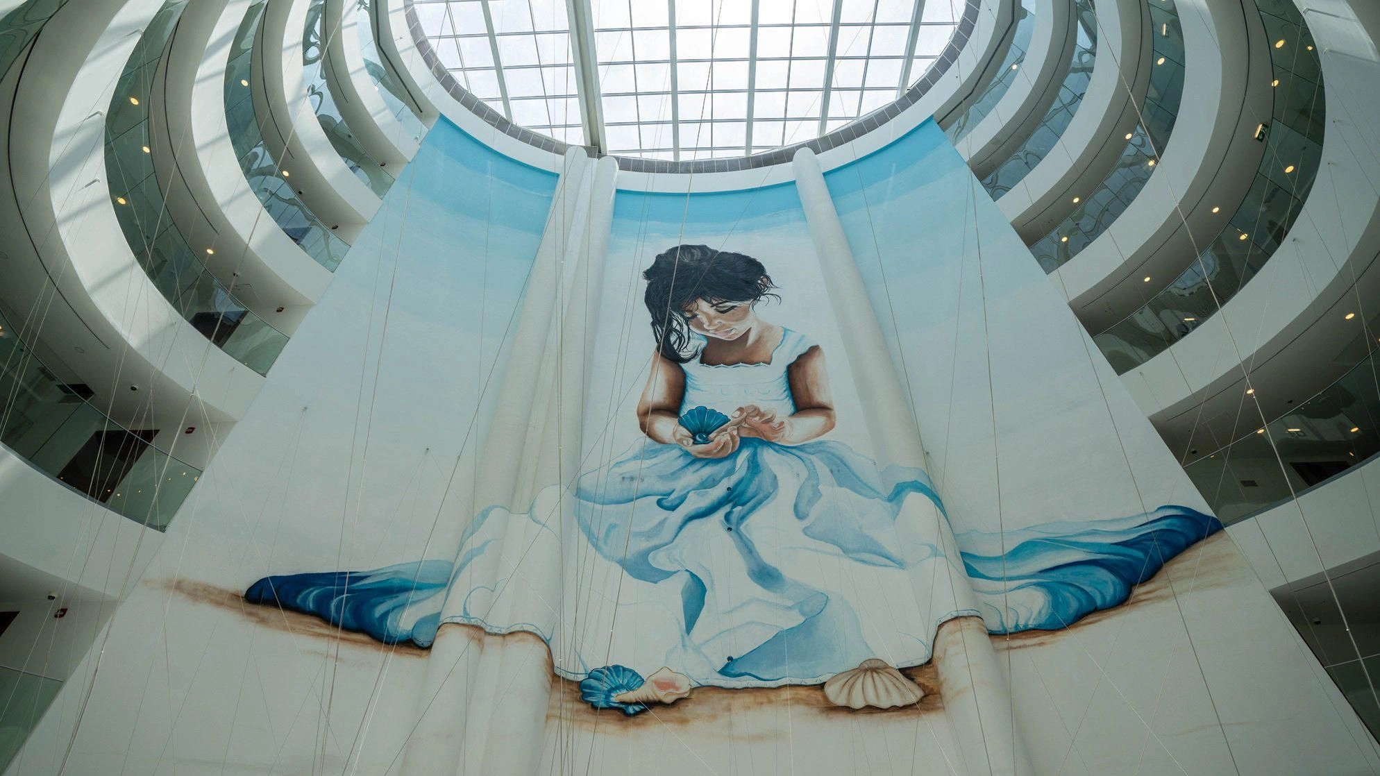 Элитный жилой комплекс на побережье в престижном районе Дубая