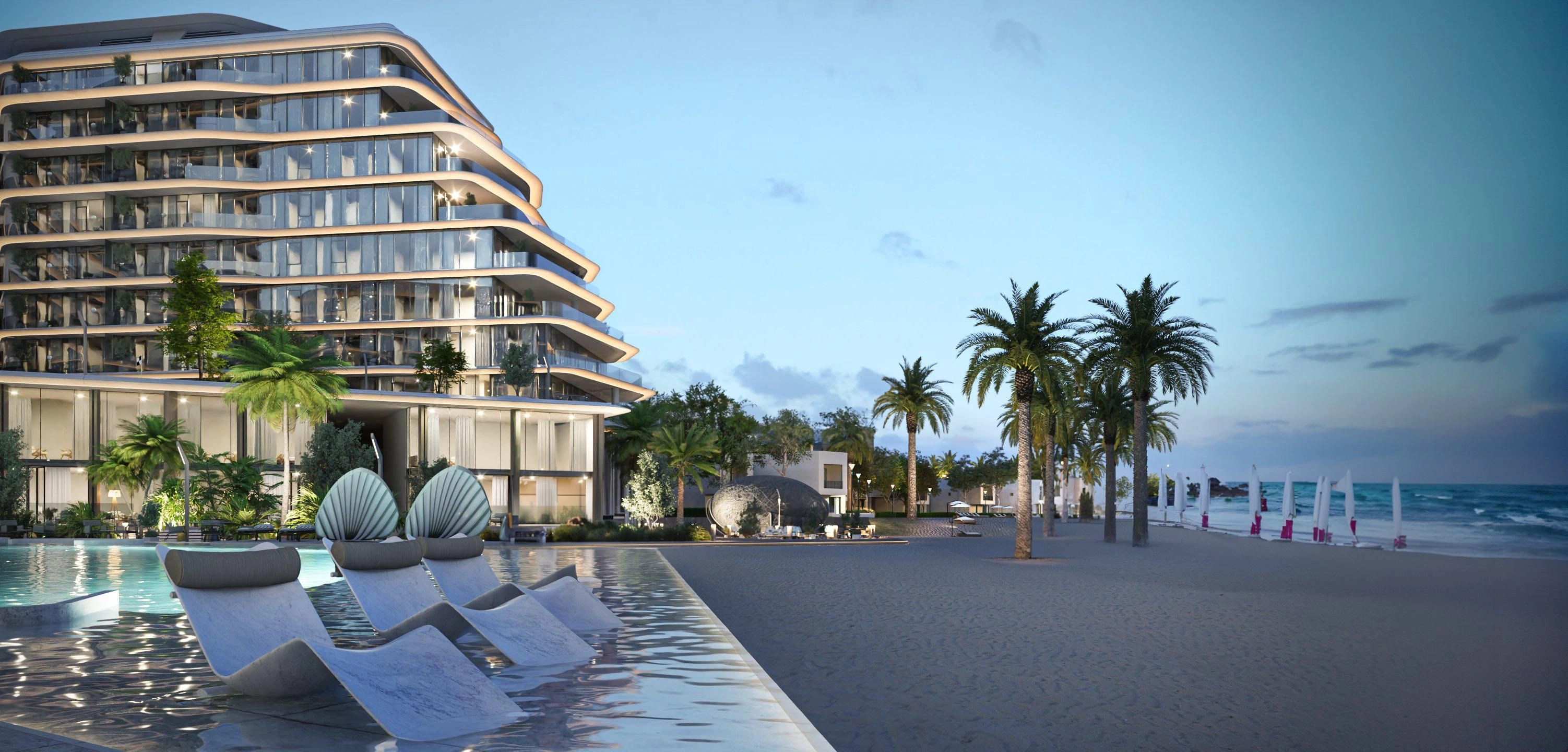 Современный комплекс с частным пляжем в Рас-эль-Хайме