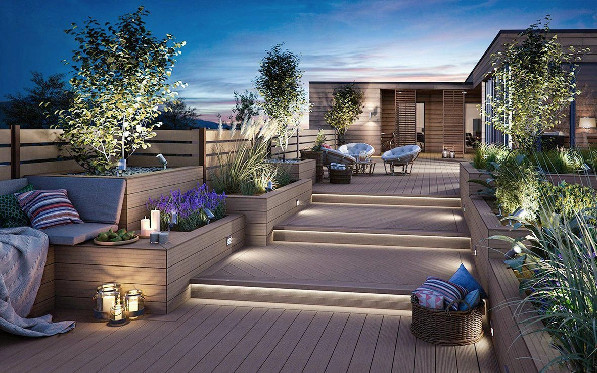 Роскошный жилой комплекс с видом на море и порт в Дубае