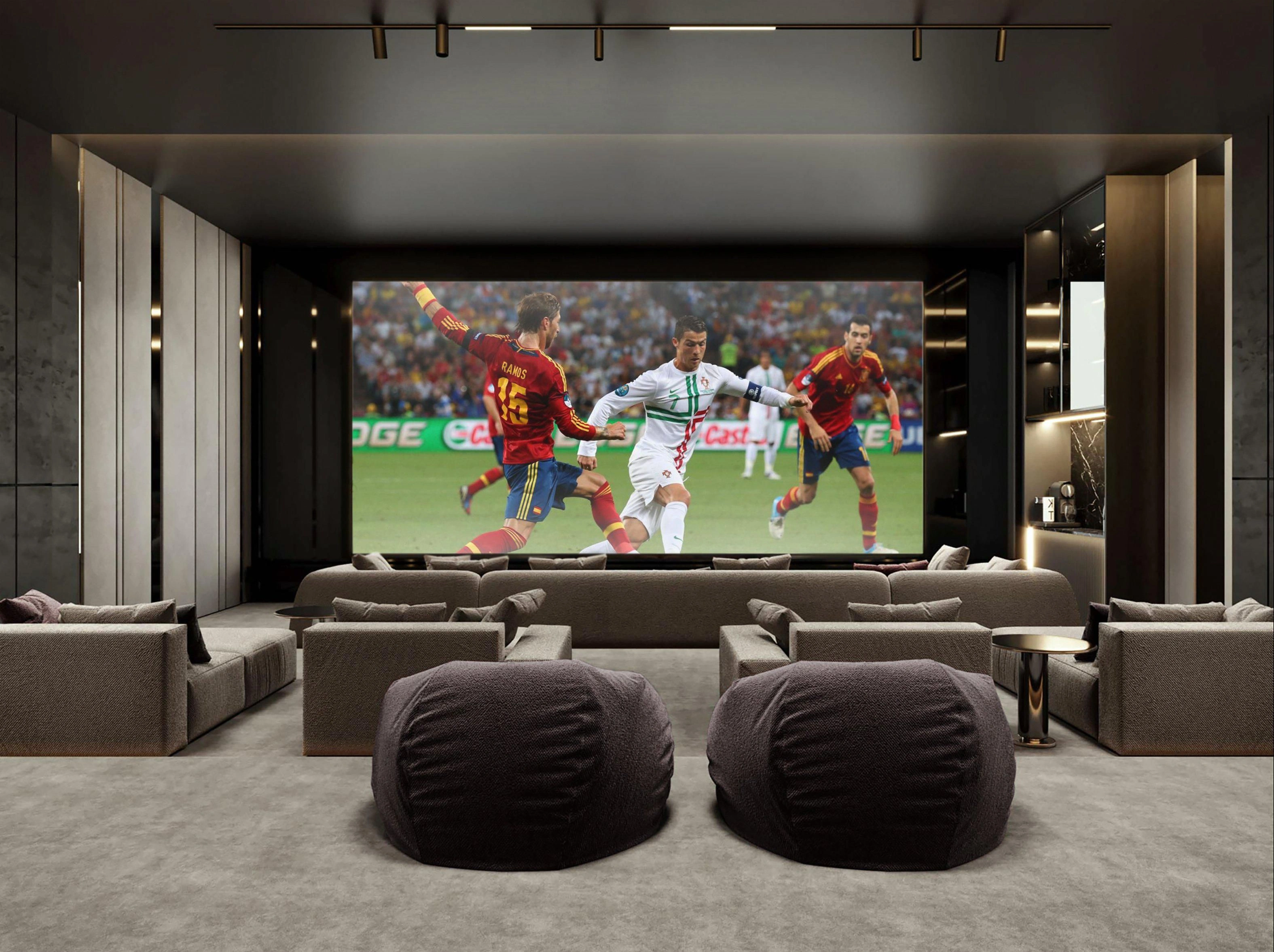 Роскошный жилой комплекс с видом на море и порт в Дубае