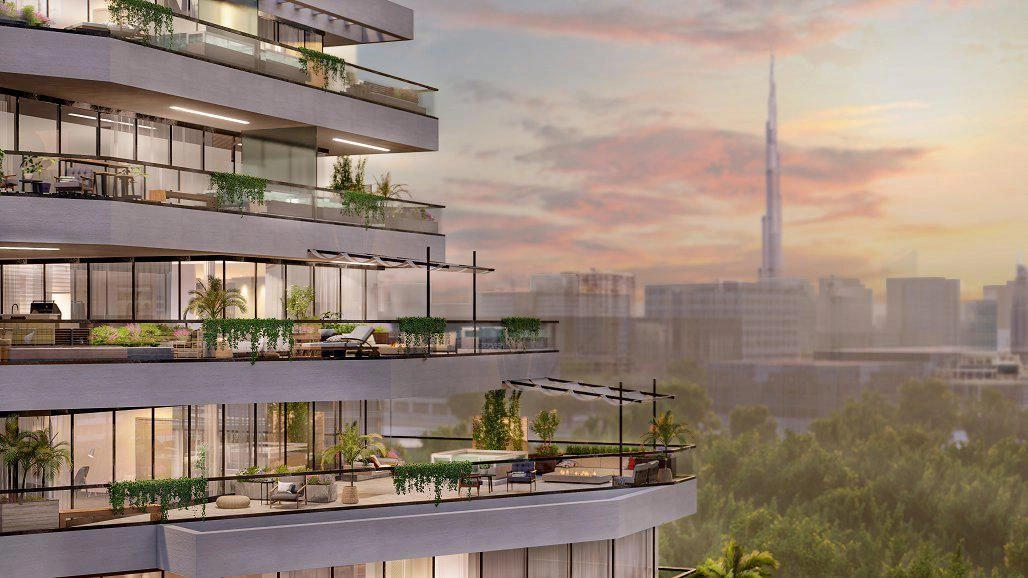 Luxury Residential Complex with Water Park in Dubai