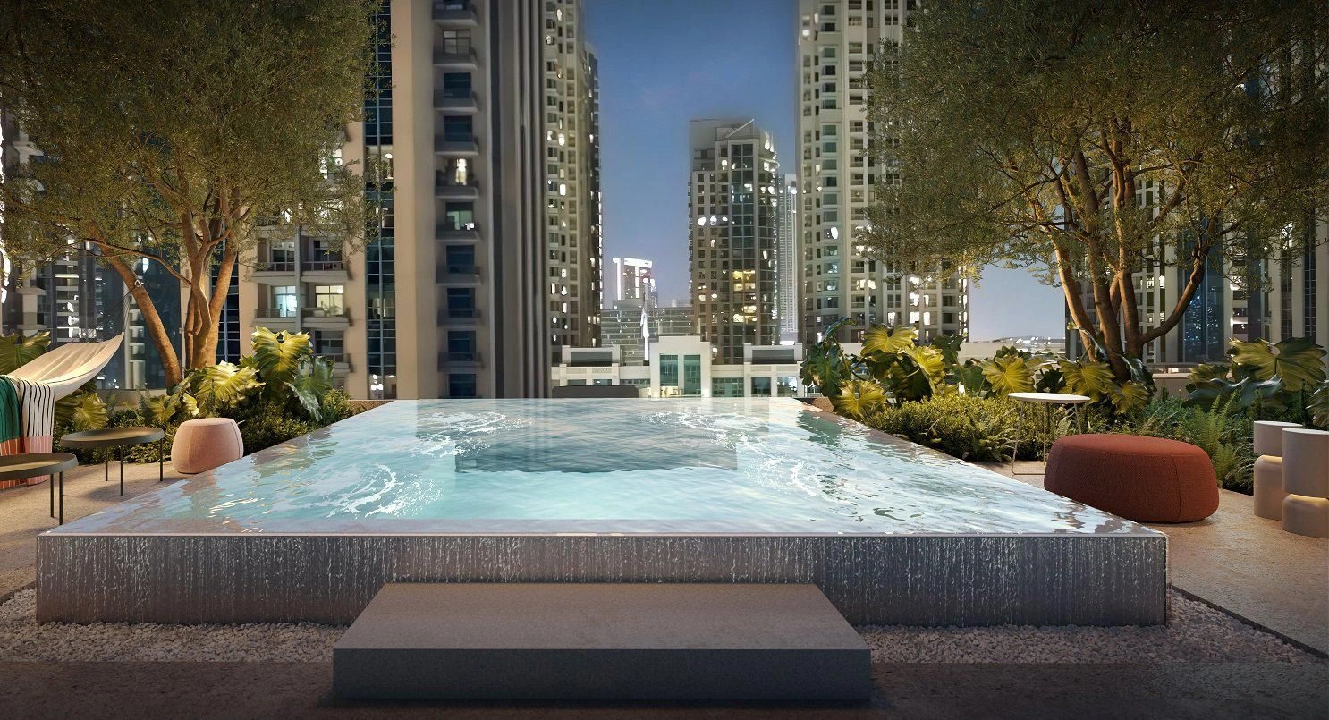 Современный жилой комплекс с бассейнами и коворкингом в Дубае