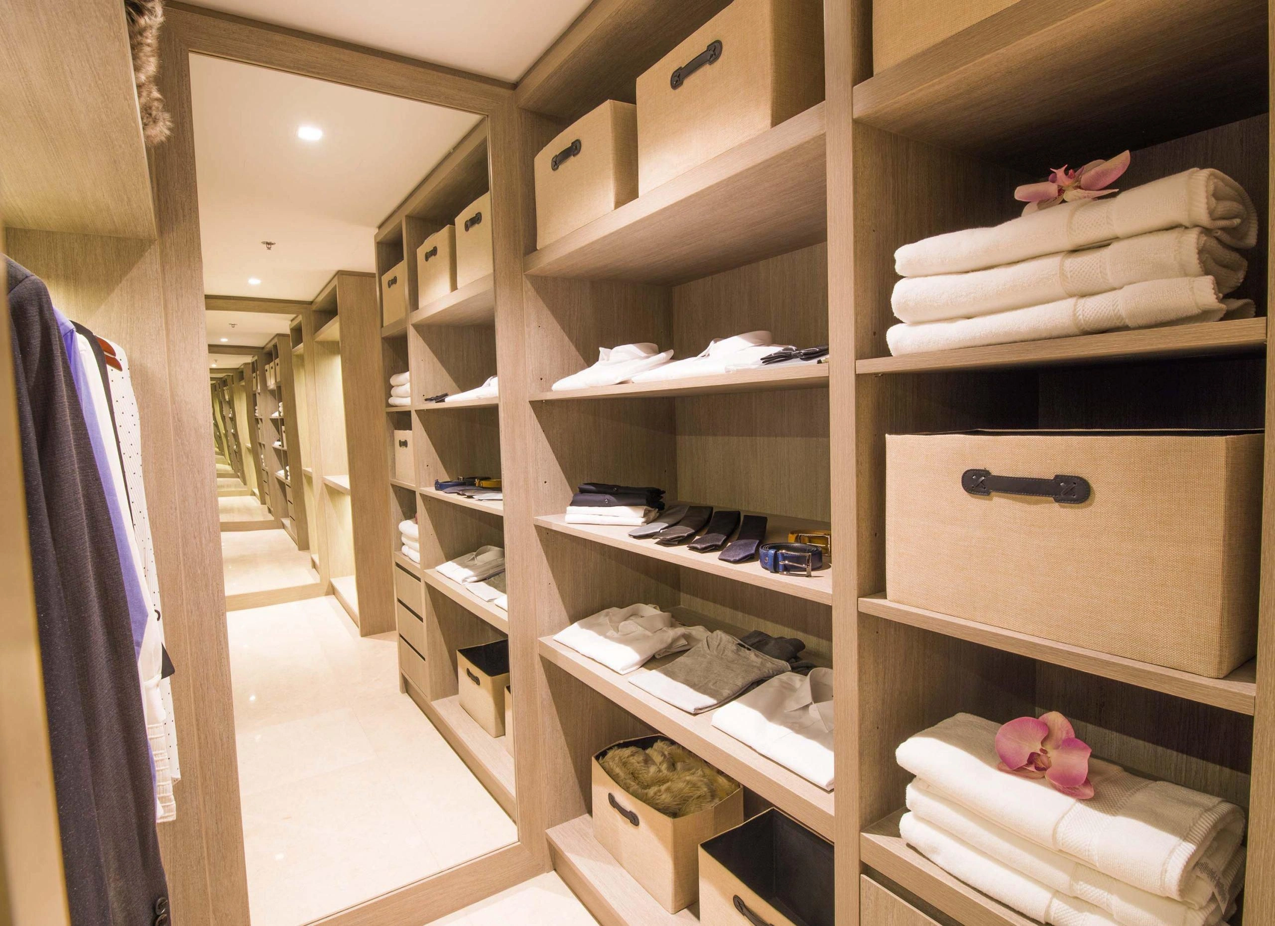 Люксовый жилой комплекс с видом на Бурдж-Халифу, Дубай