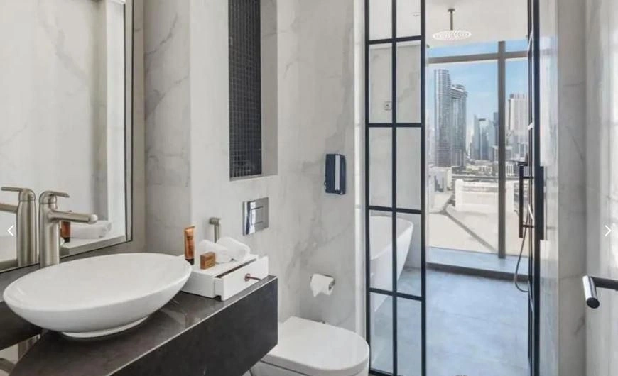 Роскошный жилой комплекс с бассейном и спа в Бизнес-Бей, Дубай