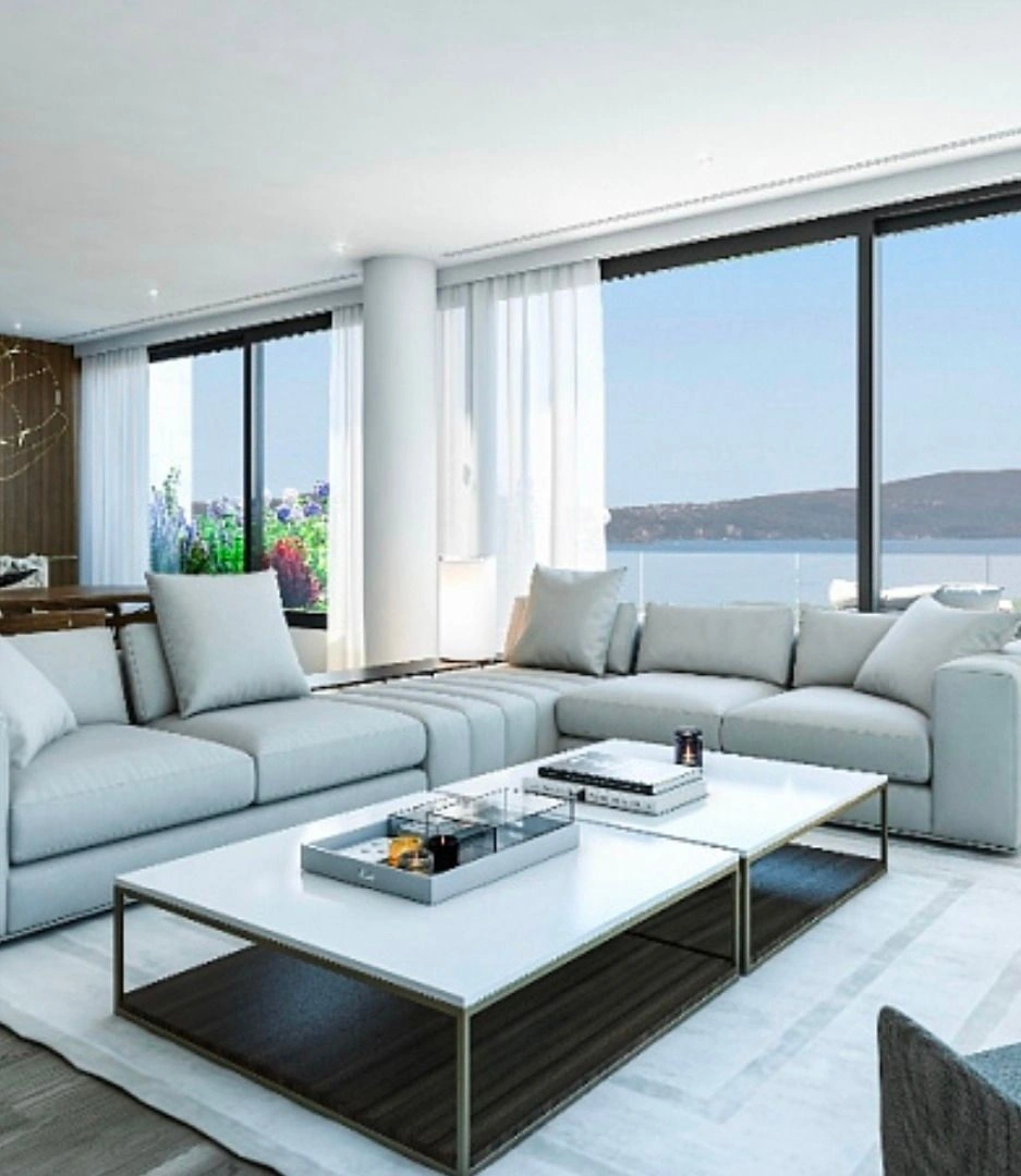 Роскошный комплекс на первой береговой линии в Тивате, Черногория