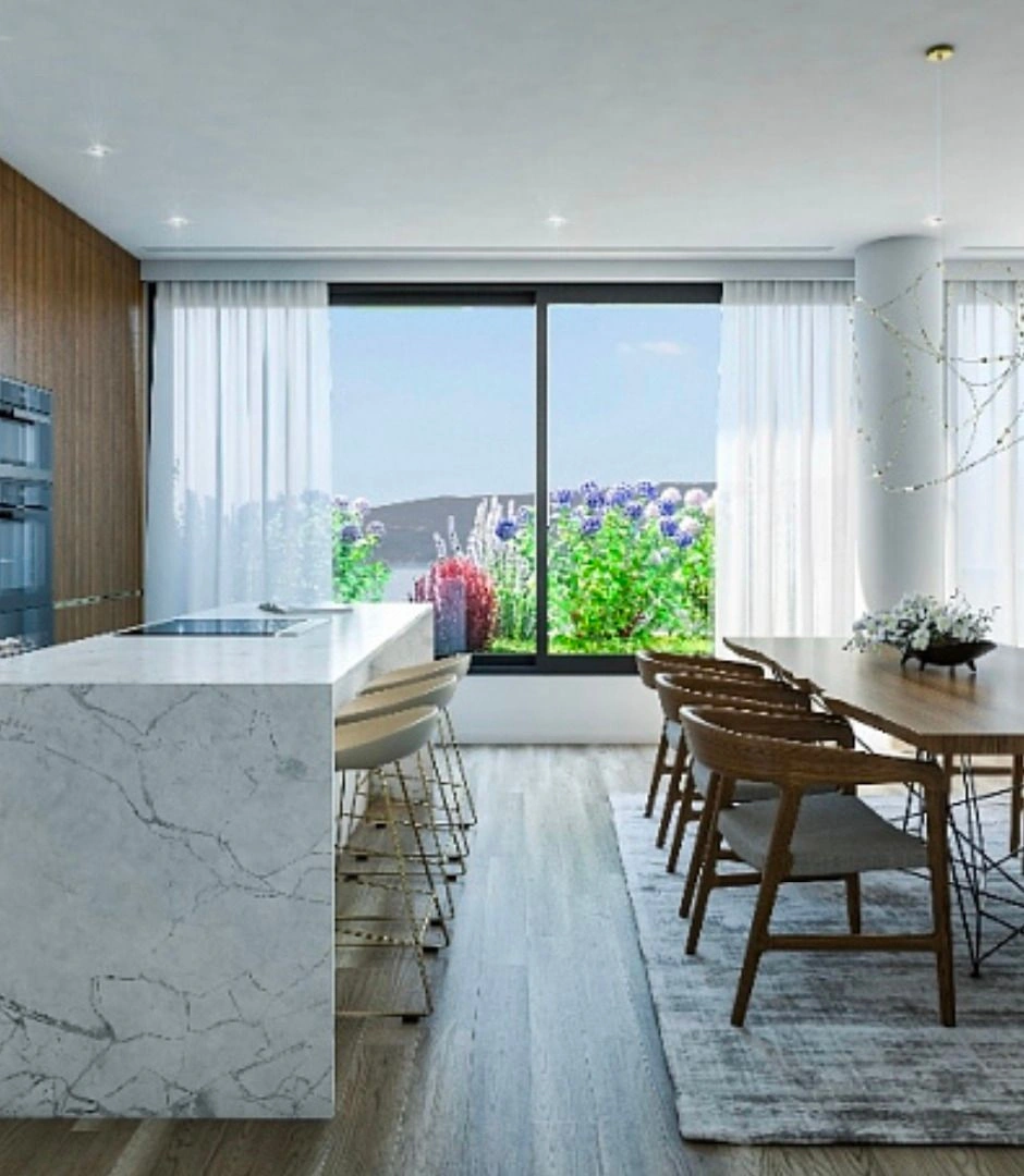 Роскошный комплекс на первой береговой линии в Тивате, Черногория