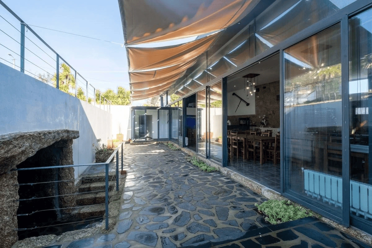 Ферма с большим домом в регионе Порту, Португалия