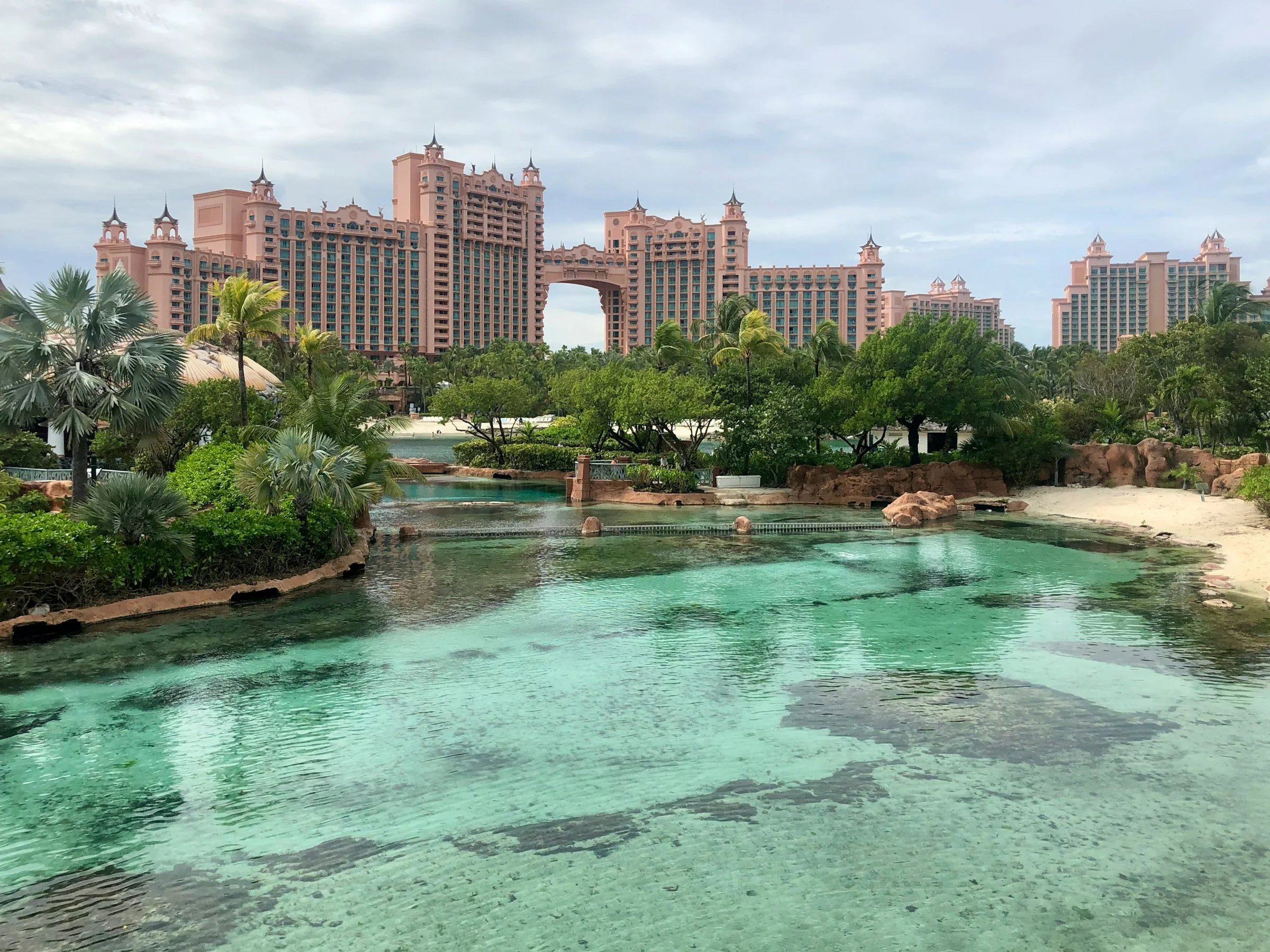 Недвижимость напрямую от владельца в Нассау — сделки FSBO | VelesClub Int.