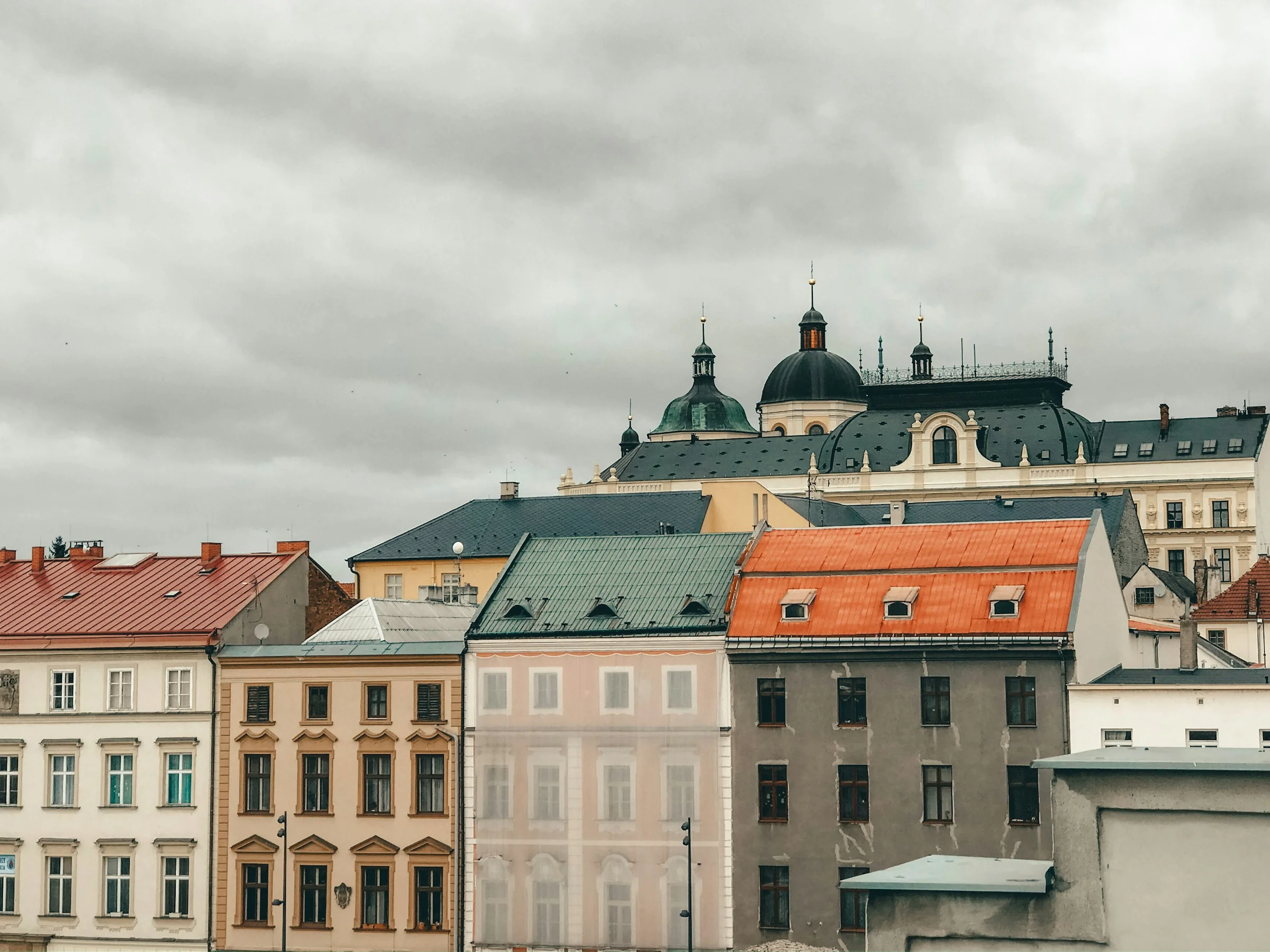 Информация об инвестициях в недвижимость в Оломоуце – Анализ рынка | VelesClub Int.